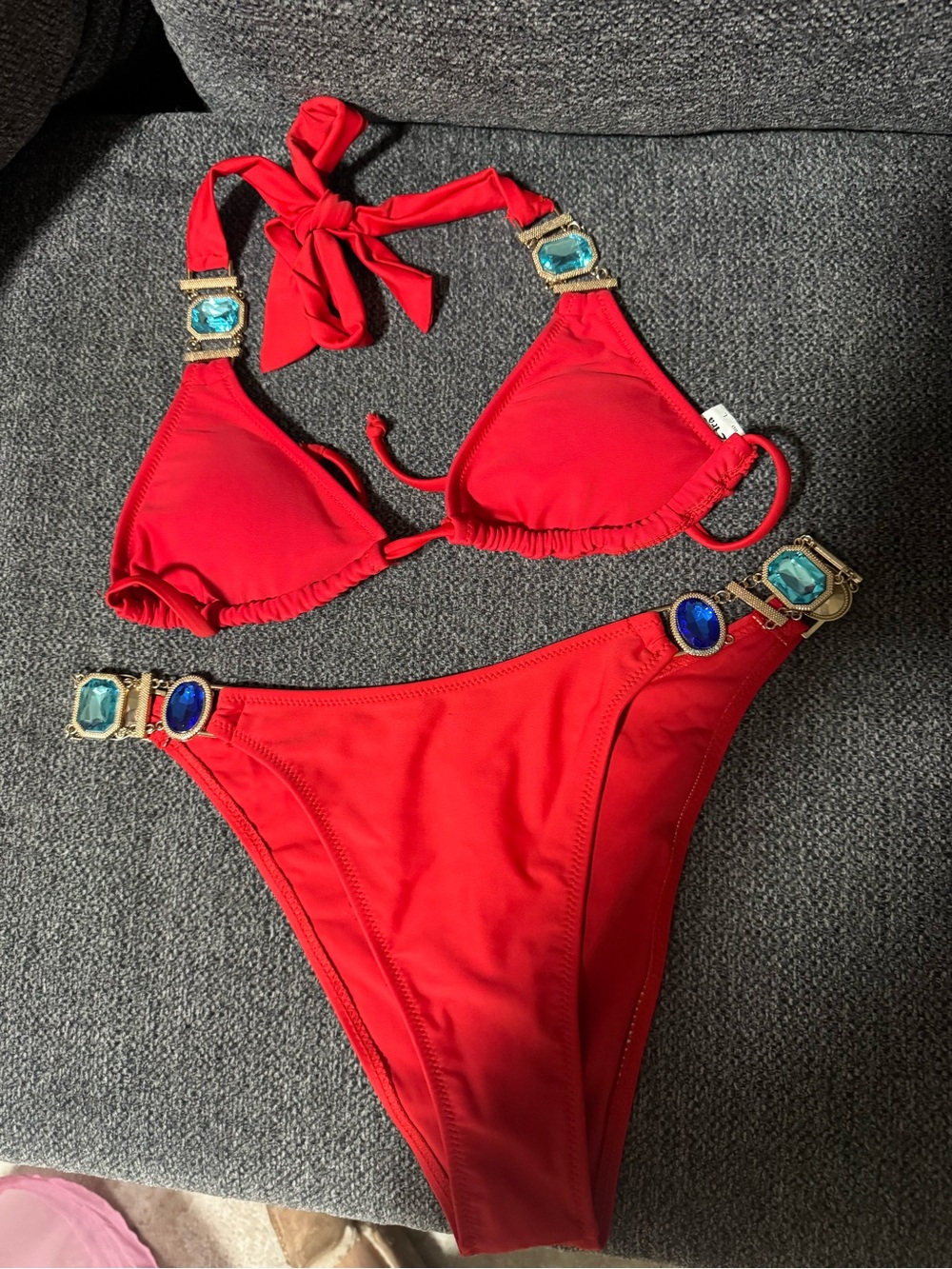 Bathing suits - Picture 7 of 16